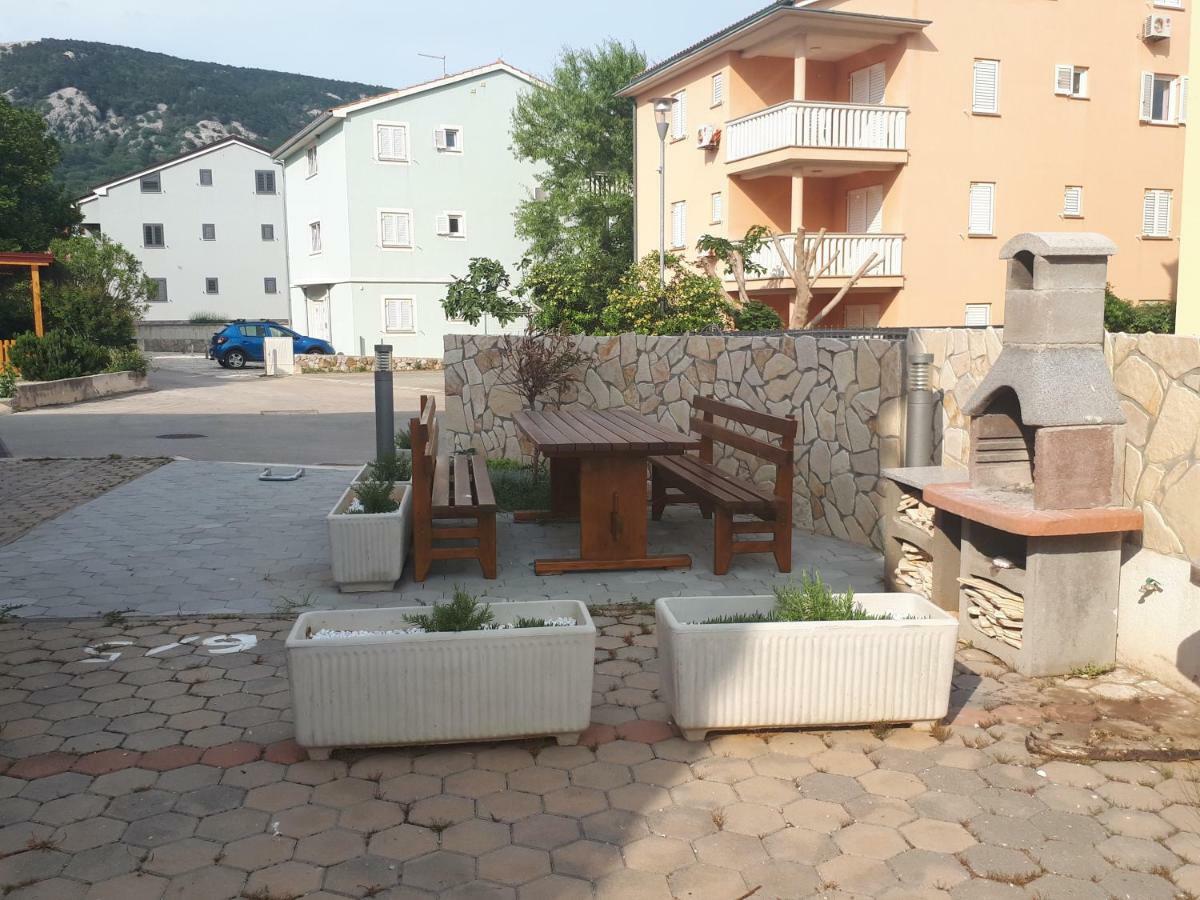 Apartment Lovorka 5 Baška Buitenkant foto